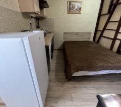 Четырёхместная студия в Акула