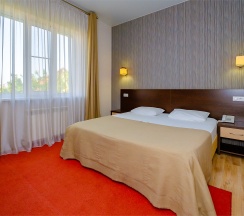 Стандарт с большой кроватью в Avangard Hotel