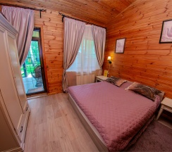 Дом 2 с бассейном хамамом сауной в Охотничий клуб