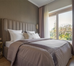 Люкс с видом на парк и балконом в Grand Royal Residences