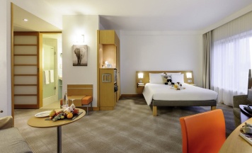 Номер MyRoom by Nadin: Wild Animals in Berlin в Hotel Novotel Berlin Am Tiergarten
