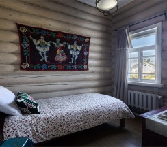 Зелёный Дом, ул. Теремки, 8 в Зеленый дом