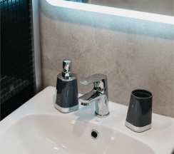 Глэмп в Пижамы