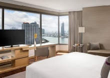 Люкс Avani c 1 комнатой с видом на реку в Avani+ Riverside Bangkok Hotel