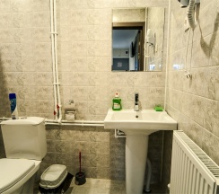 Улучшенный 3-х местный семейный номер в Пол&Пути