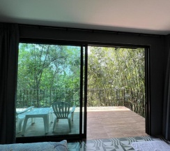 Одноместная студия с видом на сад в Ton Pling Khao Lak Villa
