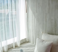 Номер Deluxe с частичным видом на море в The Bloc Hotel Phuket