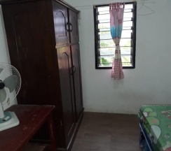 Двухместный номер Standard двуспальная кровать в Homestay Mas Arjuna - Female Only