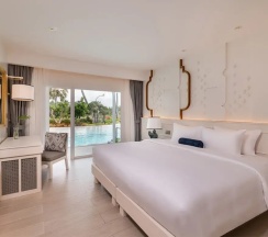 Двухместный люкс Lagoon Pool Access c 1 комнатой двуспальная кровать в Thavorn Palm Beach Resort Phuket
