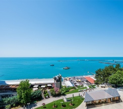 Трехкомнатные апартаменты с двумя спальнями (6-14 этаж) в Real Apartments Sochi
