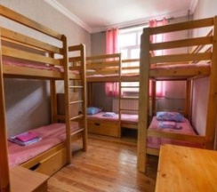 Кровать в общем номере (женский номер) в Турали