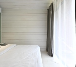 Мини-Барнхаус "Мальдивы" с террасой в Река & Песок