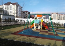 Романтичный трехместный номер с 1 двуспальной кроватью + кресло-кровать 1-ЫЙ этаж с террасой в На круче