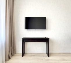 3-комнатные апартаменты студия №121 в Hugge Place