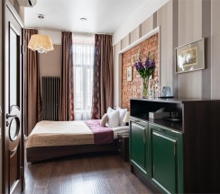 Одноместный улучшенный в Martin Hotel