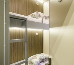 Место в четырехместном номере в Sleep space