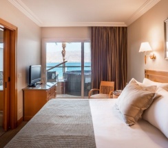 Люкс Jacuzzi Deluxe с балконом в Hotel Aria