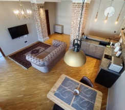 Двухместные апартаменты с 2 комнатами с красивым видом из окна двуспальная кровать в Апартаменты InterLoft 8 Old Town Free Parking Wi-Fi 100/50 Smart TV