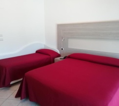 Трёхместный номер Standard с балконом в Hotel Buratti