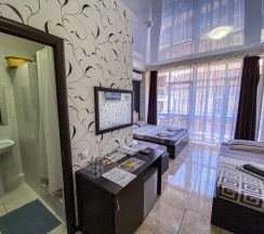 Четырёхместный номер "Комфорт" в Krystall