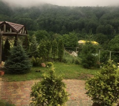 Коттедж улучшенный в Mountain cottage