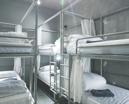 Четырёхместный номер Standard в 2W Bed & Breakfast Bangkok