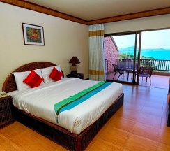 Номер Deluxe с видом на море в Samui Bayview Resort & Spa