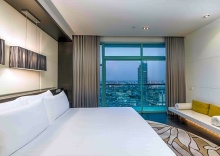 Двухместный клубный номер Standard с видом на город двуспальная кровать в Chatrium Hotel Riverside Bangkok