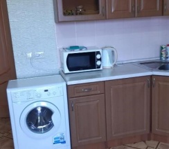 Двухкомнатная квартира с кухней в Александра