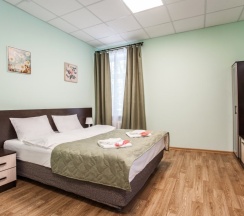 Стандартный номер с одной двуспальной кроватью (удобства на этаже) в Наш Питер