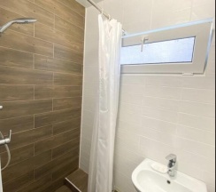 3-местная комната стандарт №1 в Greenwall