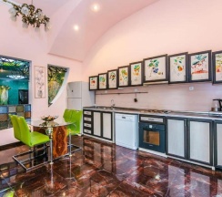 Коттедж с 4 комнатами в Baku Nizami Street Triplex 4 bedroom