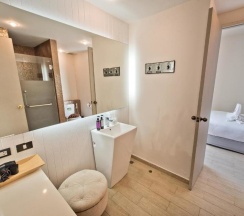 Вилла с 2 комнатами в Tropicana Pool Villa