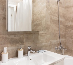 1-комнатные апартаменты улучшенные в Banerjee Apartments