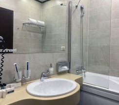 Simple Suite в Les Art Resort
