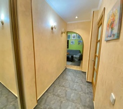 Апартаменты с 2 комнатами в Квартира GoldApart у метро Дубровка