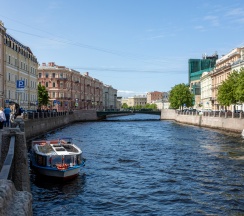Квартира в Апартаменты на Набережная мойки 82 кв 39.2