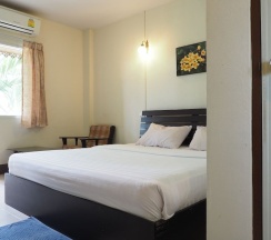 Номер Standard с балконом в Phutawan Kan Resort