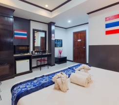 Двухместный номер Deluxe двуспальная кровать в Hotel Grand Orchid Inn
