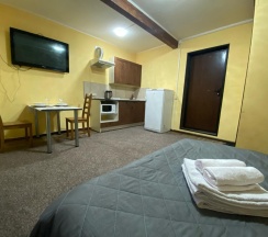 Номер студия в Марина