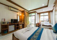 Трёхместный семейный номер Standard в Magnific Guesthouse Patong