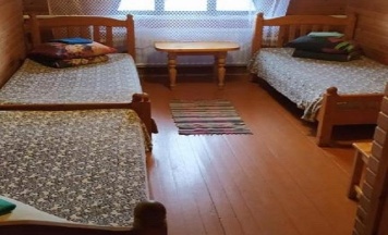 Номер эконом с 3 односпальными кроватями в Параллель