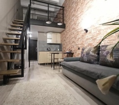 Четырёхместные апартаменты Standard в Квартира Двухуровневая Khadi_Home недалеко от ЖД и автовокзала