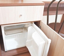 2-местный номер стандарт с 2 односпальными кроватями в Smart Hotel KDO Челябинск