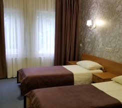 Стандарт. две кровати в Четыре короны