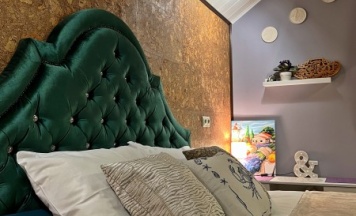 Стандарт в Four Lions House