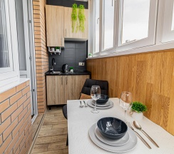 Апартаменты улучшенные Октябрьская 181/2 в Gallery Apartments (Гэлари Апартментс)