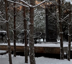 Mirror twin в Лаки