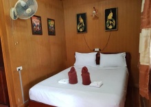 Двухместный номер Standard двуспальная кровать в Noble Night Guesthouse Kanchanaburi