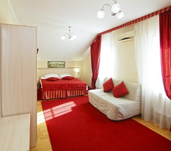 Трехместный номер в Ирис